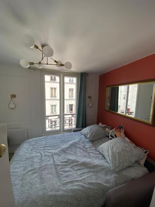 Appartement Au Pied Du Sacre-coeur, Bail Mobilite Parijs